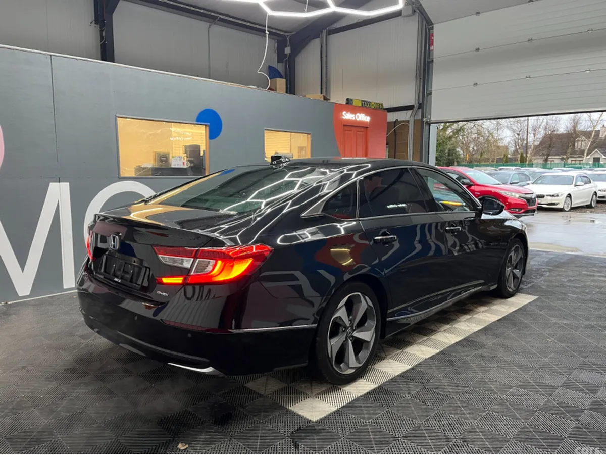 Honda Accord Saloon, Petrol Hybrid, 2021, Black