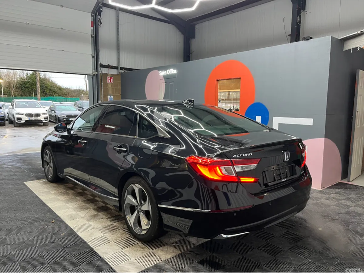 Honda Accord Saloon, Petrol Hybrid, 2021, Black