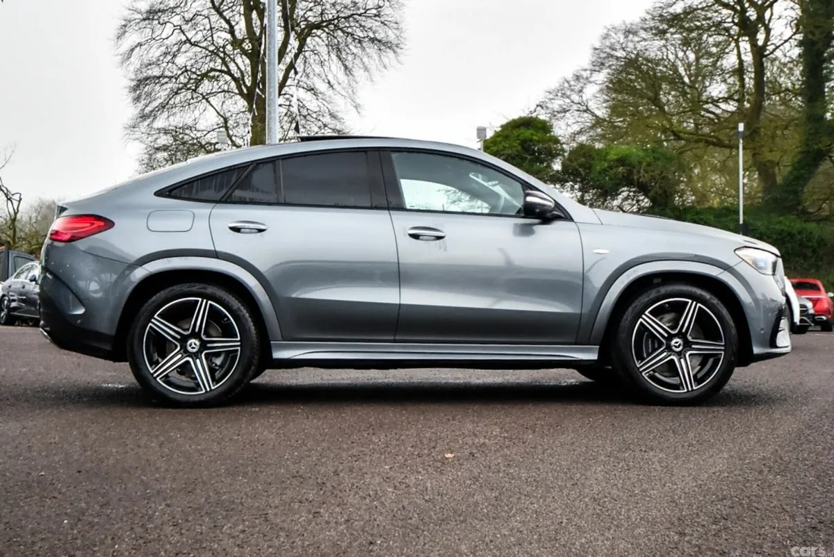 Mercedes-Benz GLE SUV, Petrol Plug-in Hybrid, 2025, Grey