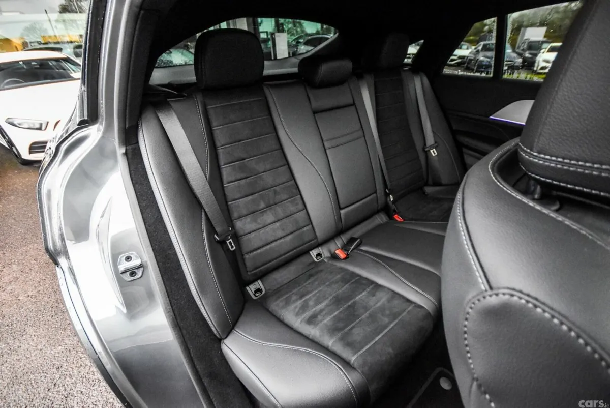 Mercedes-Benz GLE SUV, Petrol Plug-in Hybrid, 2025, Grey