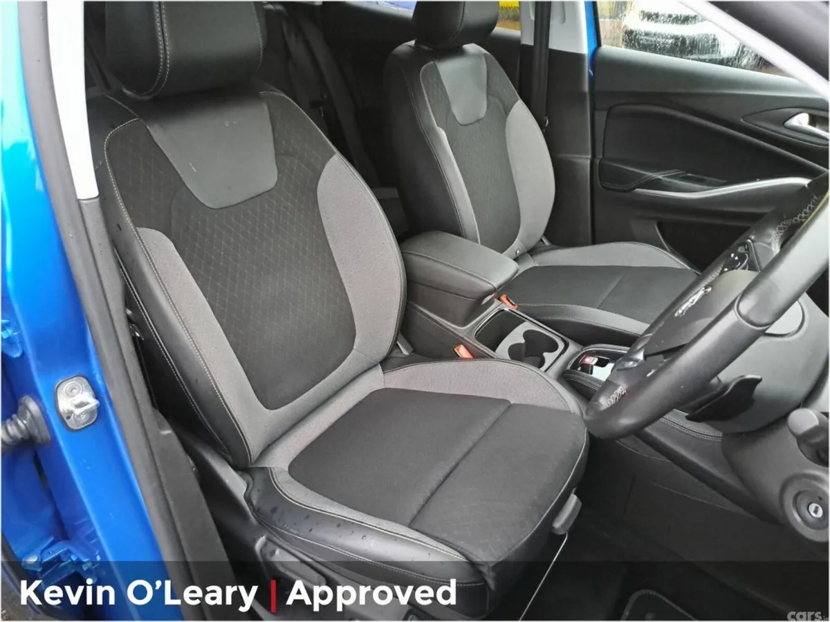 Opel Grandland SUV, Petrol, 2023, Blue