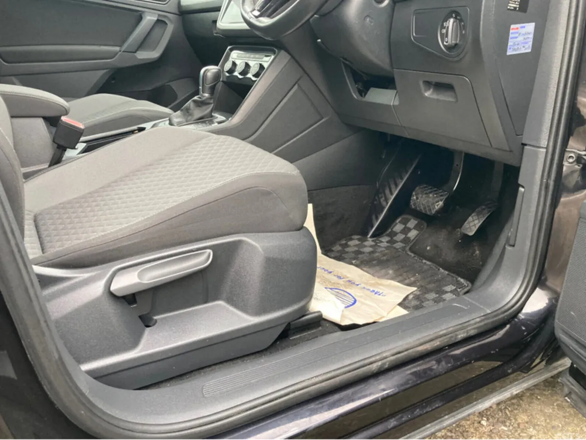 Volkswagen Tiguan Hatchback, Petrol, 2018, Black