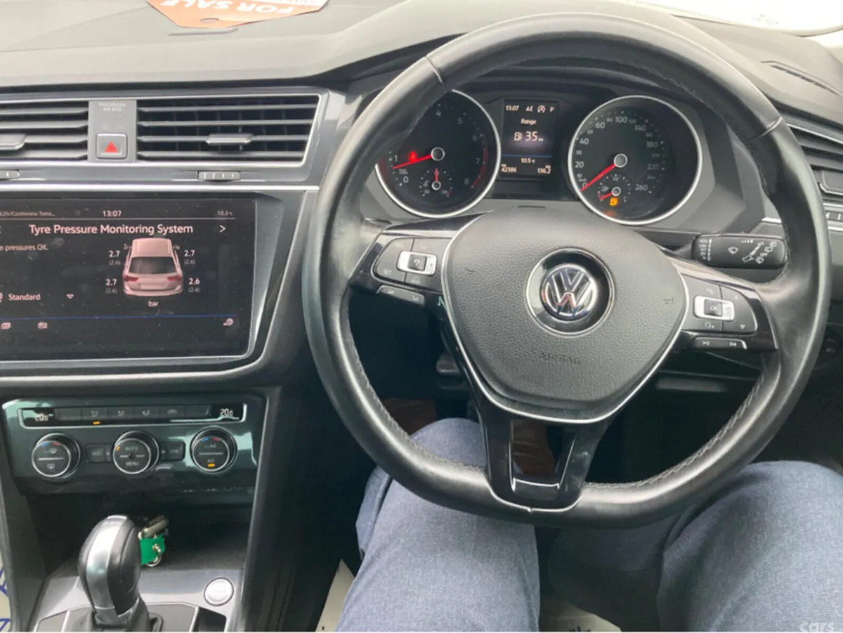 Volkswagen Tiguan Hatchback, Petrol, 2018, Black