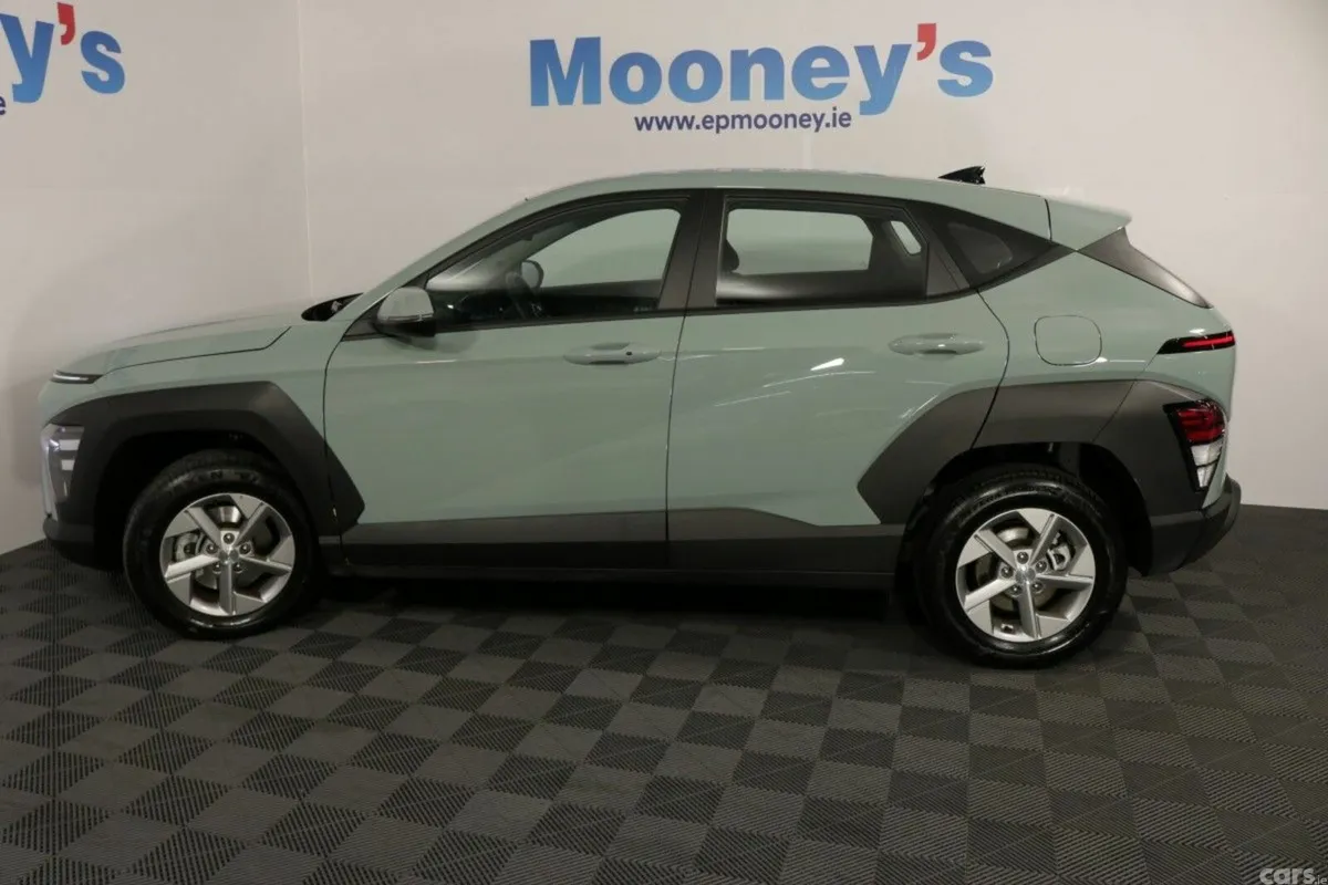 Hyundai KONA SUV, Petrol, 2025, Green