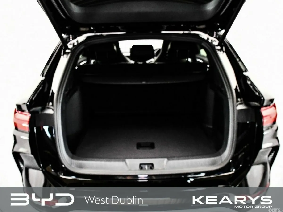BYD SEAL U SUV, Petrol Plug-in Hybrid, 2027, Black