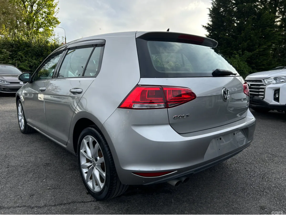 Volkswagen Golf Hatchback, Petrol, 2015, Silver