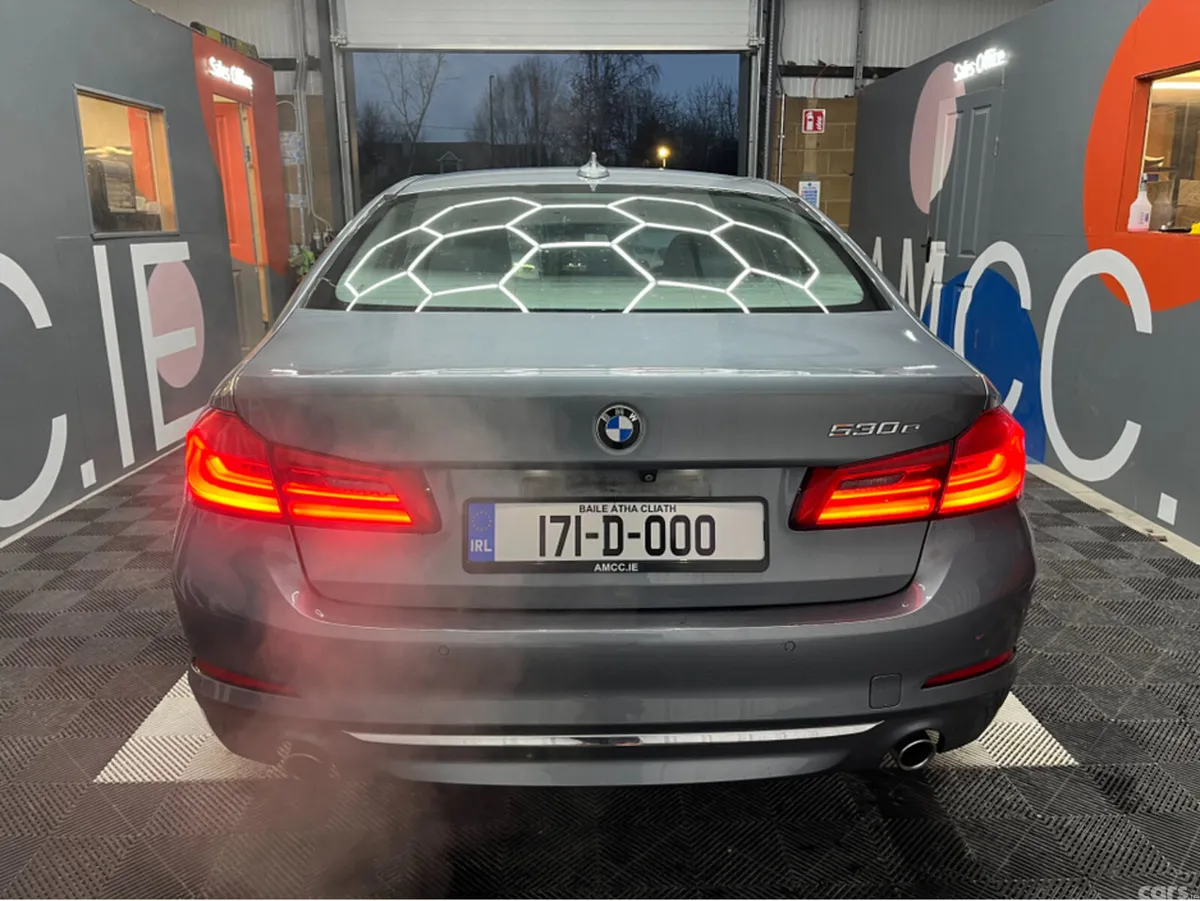 BMW 5-Series Saloon, Petrol Plug-in Hybrid, 2017, Grey