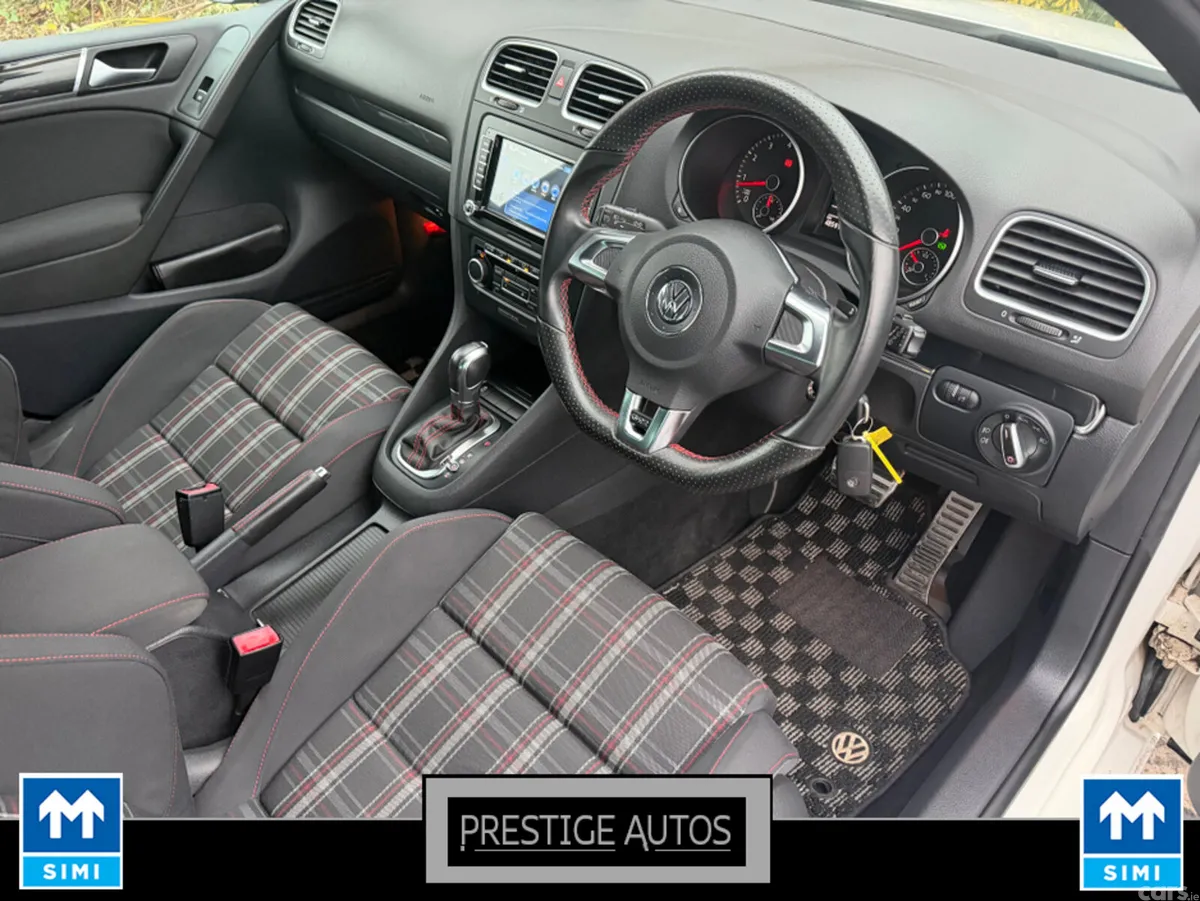 Volkswagen Golf Hatchback, Petrol, 2012, White