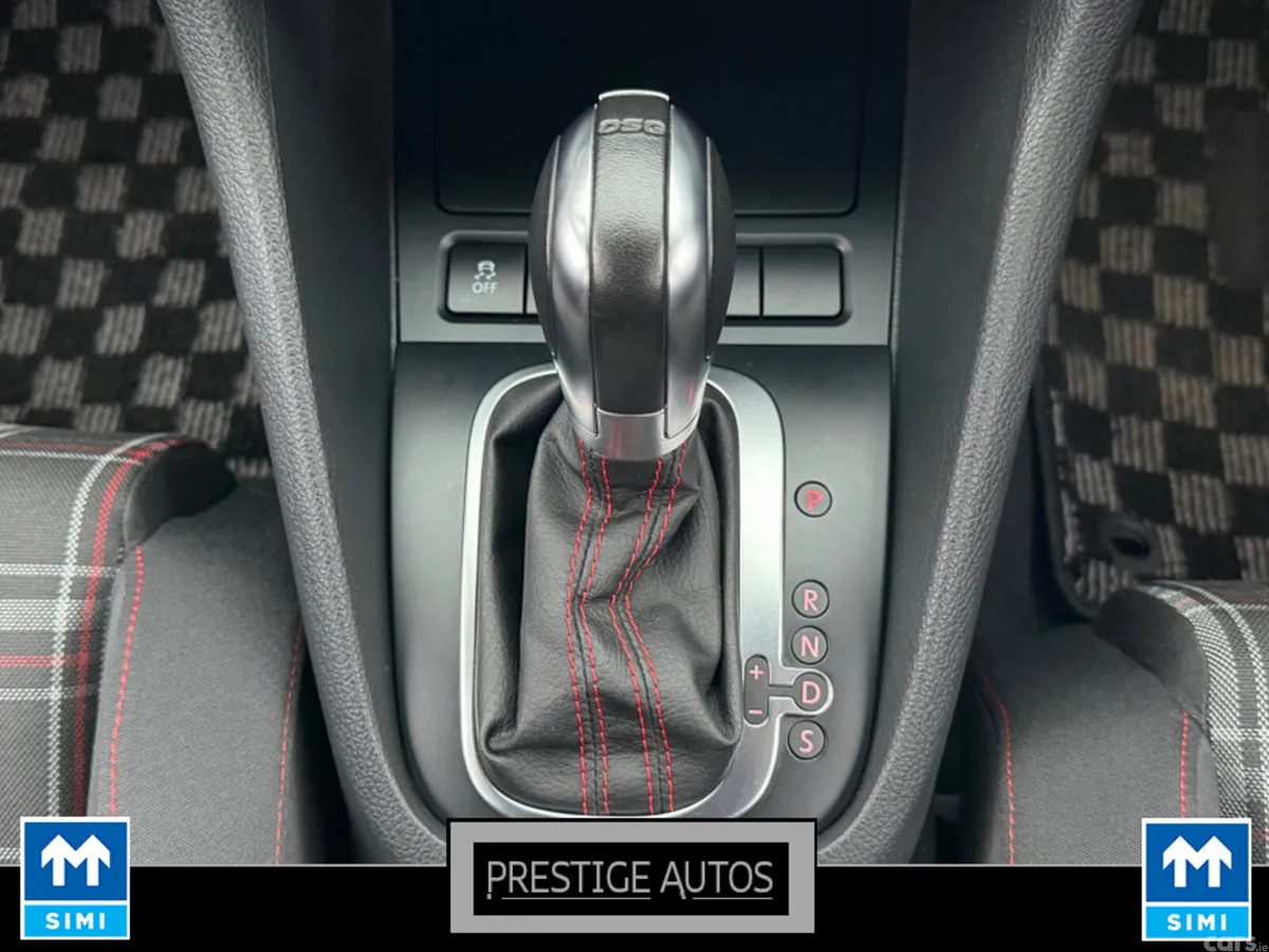 Volkswagen Golf Hatchback, Petrol, 2012, White