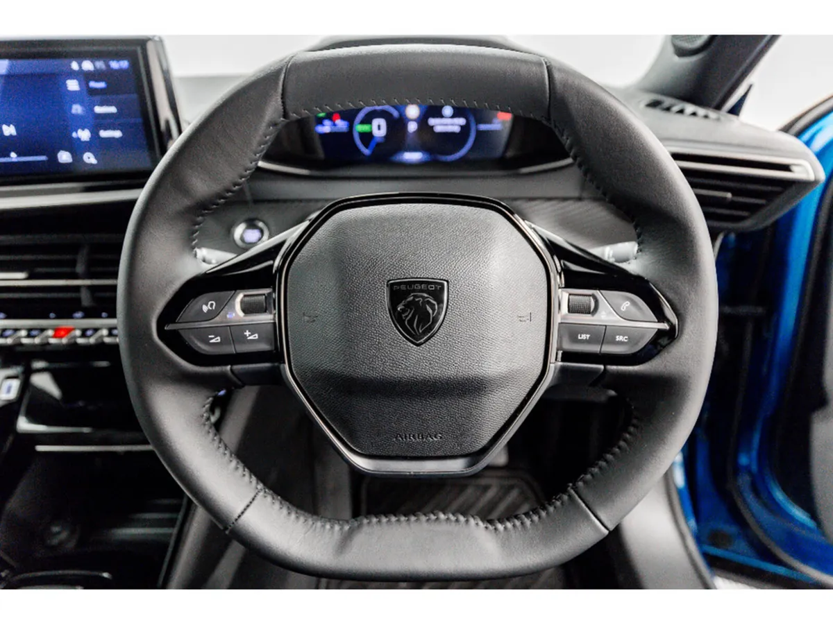 Peugeot 2008 SUV, Electric, 2026, Blue