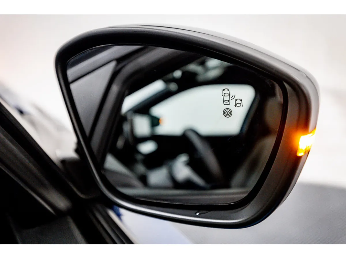 Peugeot 2008 SUV, Electric, 2026, Blue