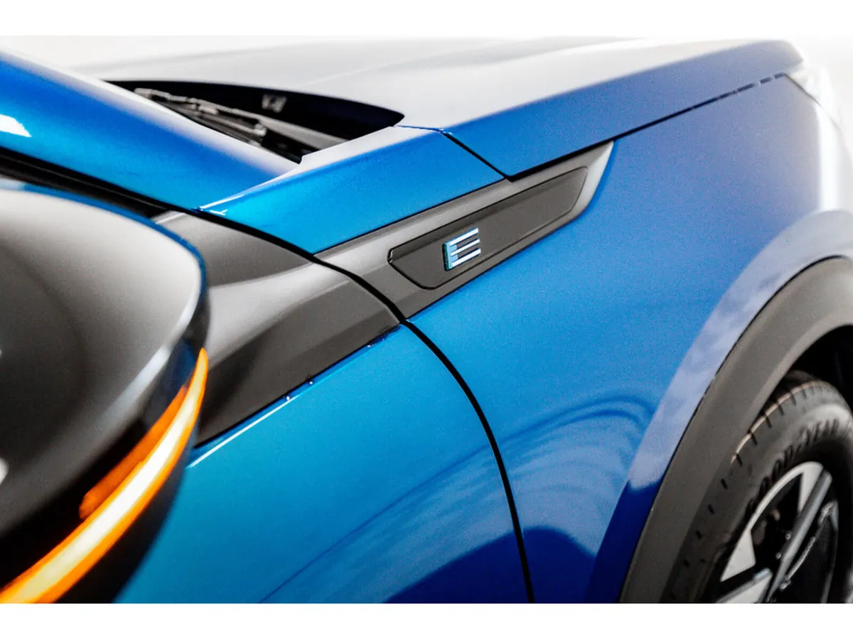 Peugeot 2008 SUV, Electric, 2026, Blue