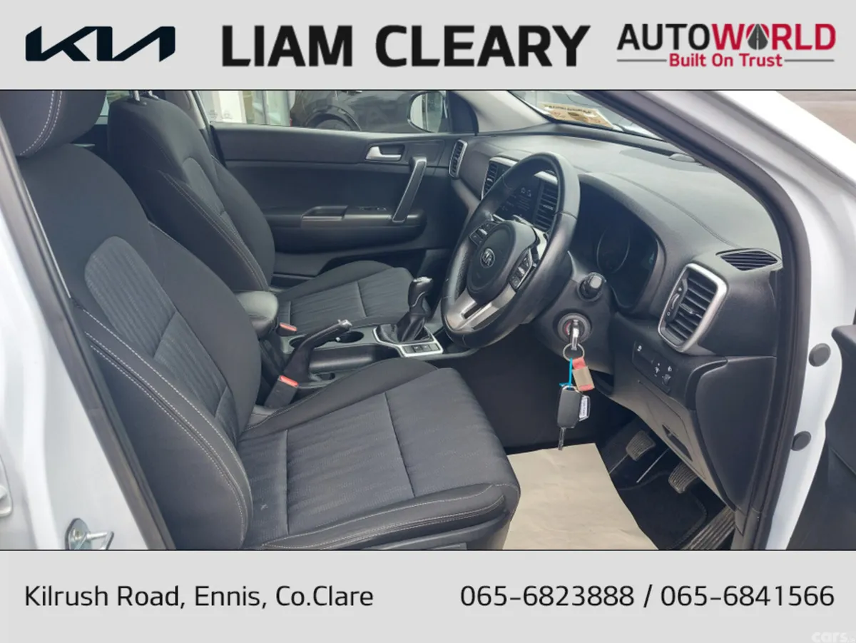 Kia Sportage MPV, Diesel Hybrid, 2021, White