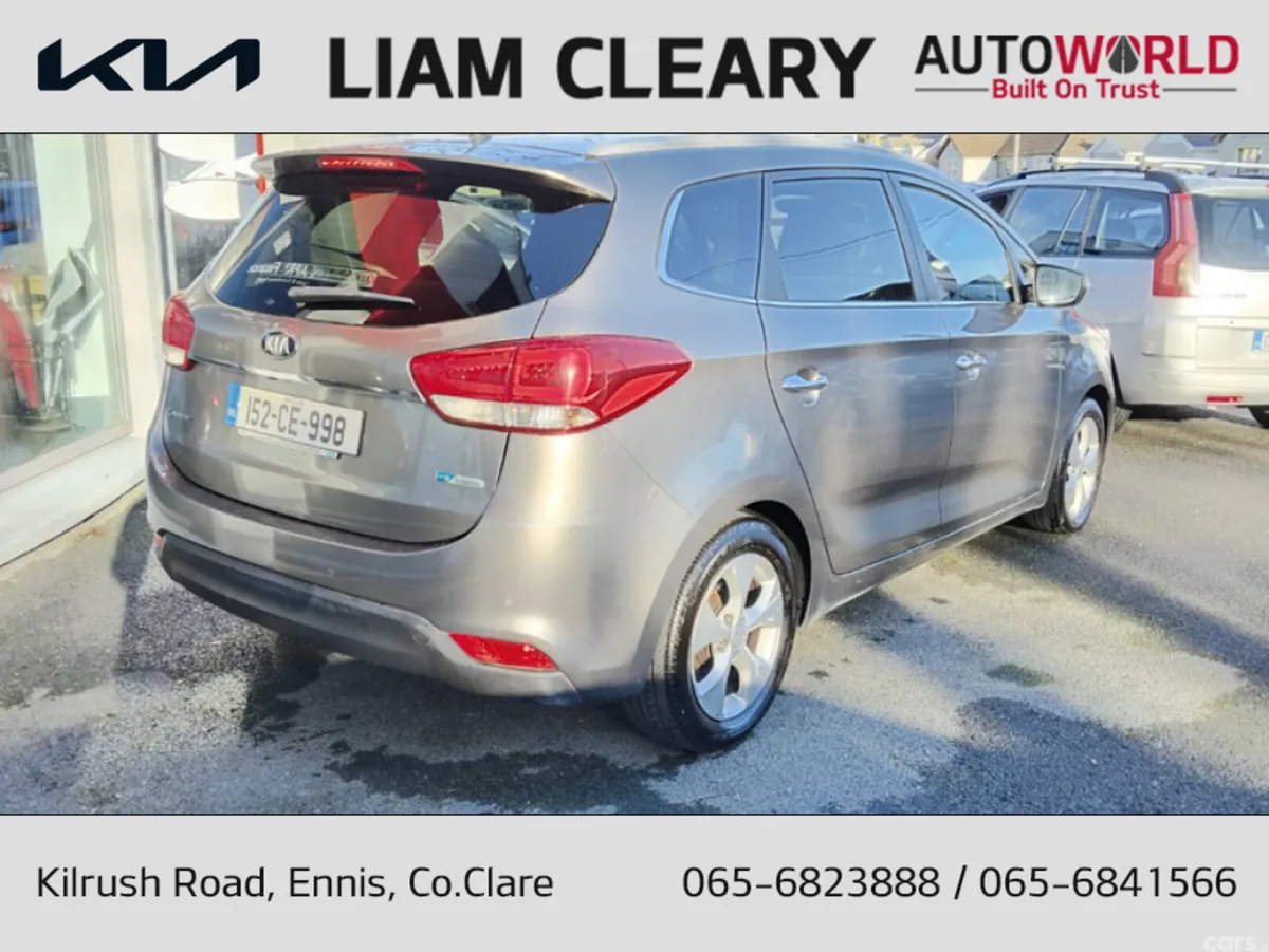 Kia Carens MPV, Diesel, 2015, Silver