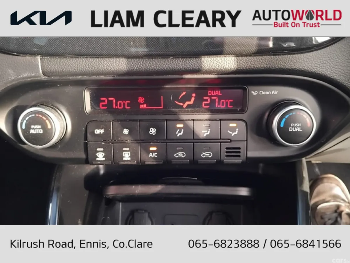 Kia Carens MPV, Diesel, 2015, Silver