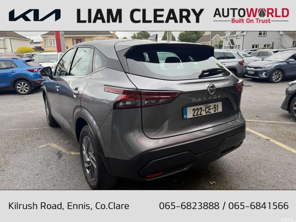 Nissan Qashqai MPV, Petrol, 2022, Grey