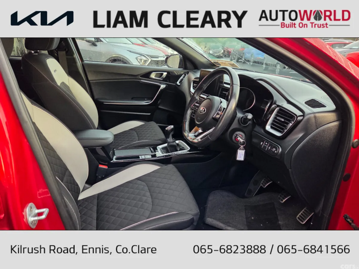 Kia ProCeed Hatchback, Petrol, 2021, Red