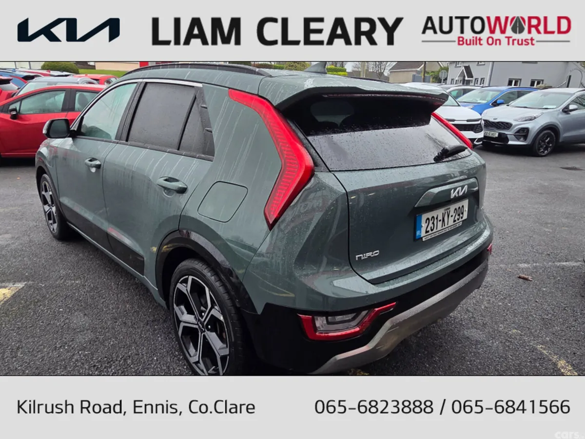 Kia Niro MPV, Petrol Plug-in Hybrid, 2023, Green