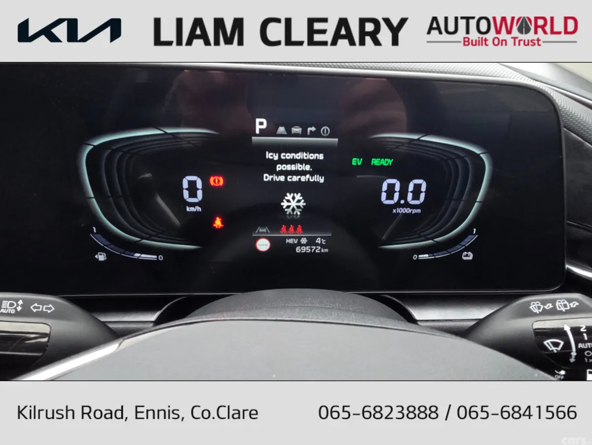 Kia Niro MPV, Petrol Plug-in Hybrid, 2023, Green