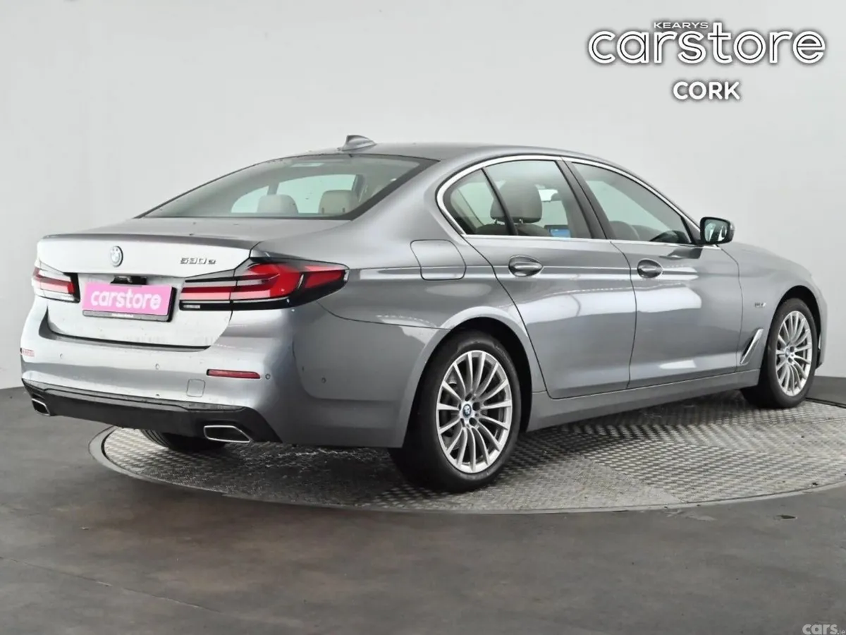 BMW 5-Series Saloon, Petrol Plug-in Hybrid, 2023, Grey