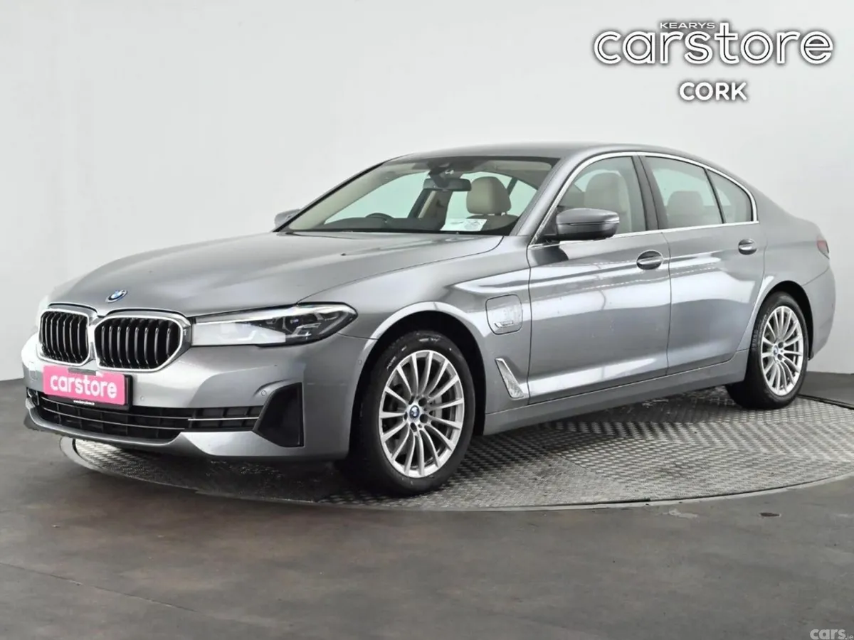 BMW 5-Series Saloon, Petrol Plug-in Hybrid, 2023, Grey