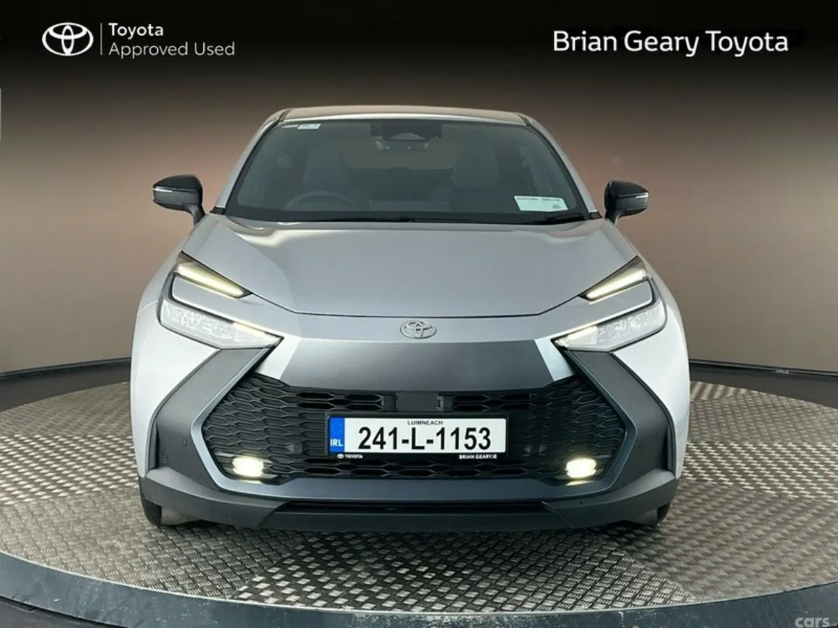 Toyota C-HR SUV, Petrol Hybrid, 2024, Silver