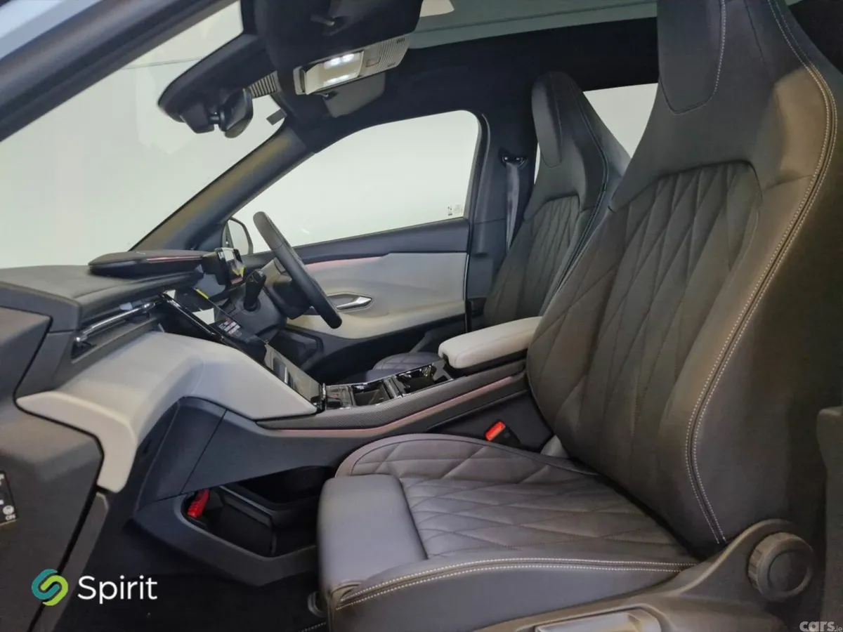 Ford Capri SUV, Electric, 2027, White