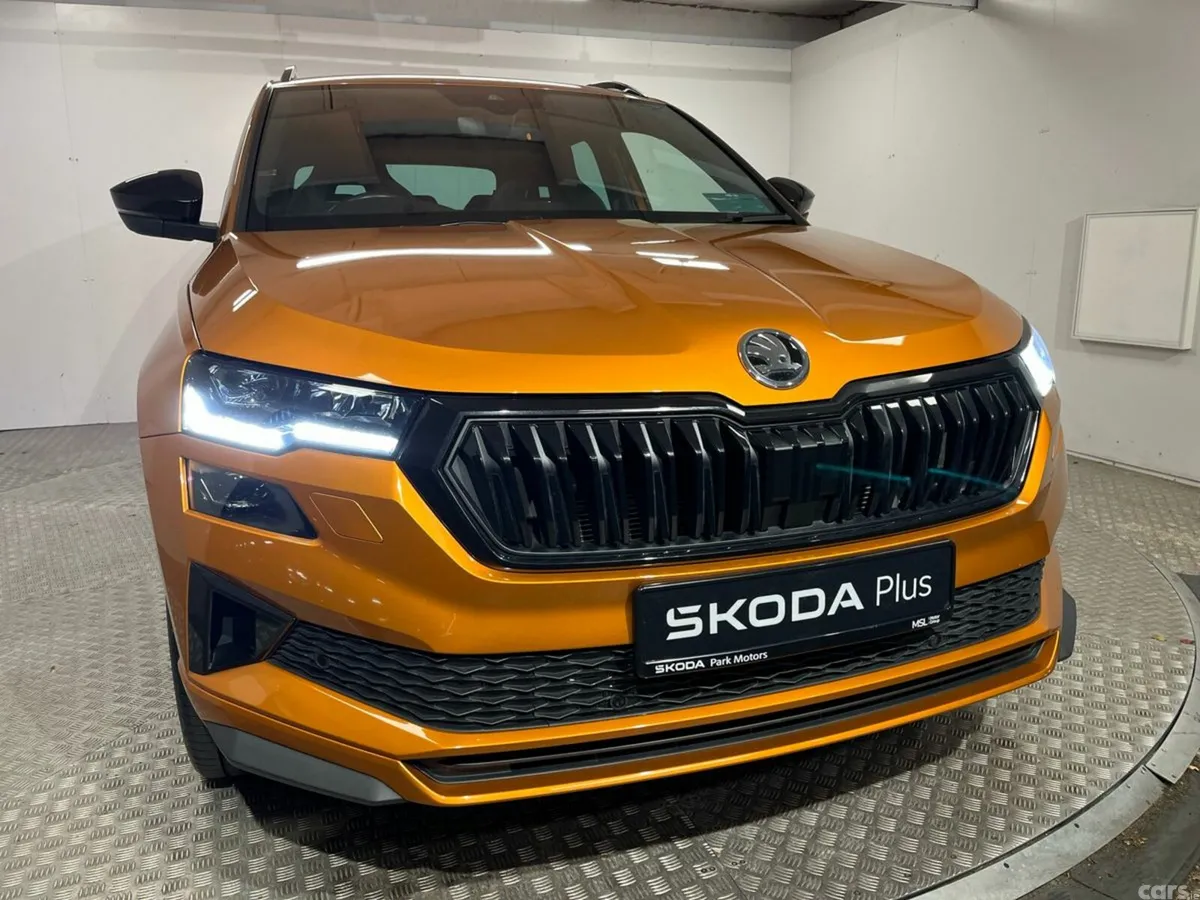 Skoda Karoq Estate, Diesel, 2023, Orange