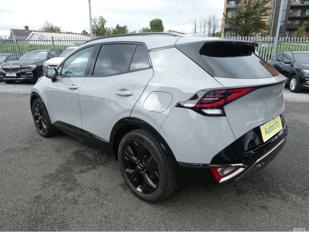 Kia Sportage MPV, Petrol Plug-in Hybrid, 2024, Grey
