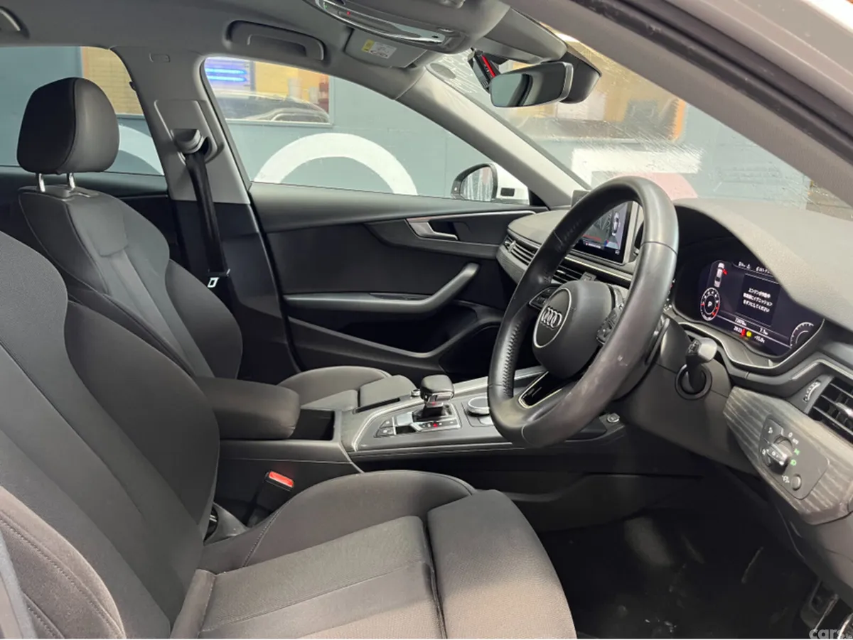 Audi A4 Saloon, Petrol, 2019, White