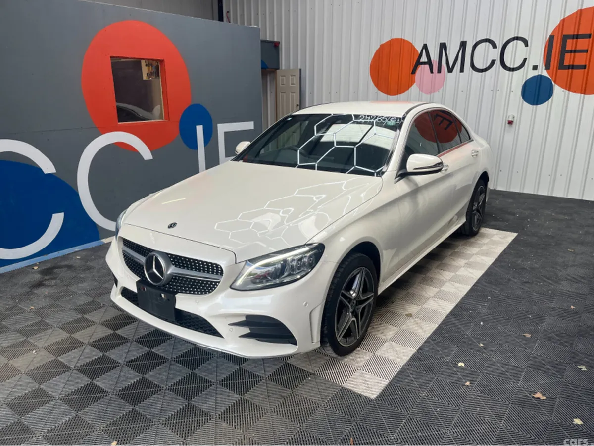 Mercedes-Benz C-Class Saloon, Petrol, 2019, White