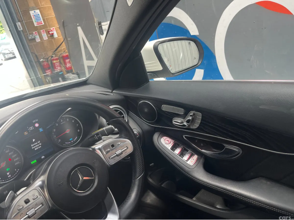 Mercedes-Benz C-Class Saloon, Petrol, 2019, White