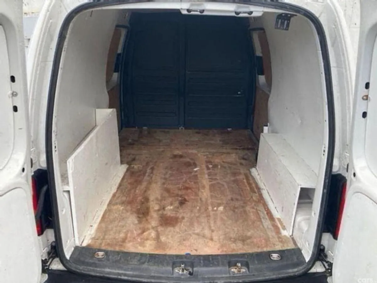 Volkswagen Caddy Van, Diesel, 2017, White
