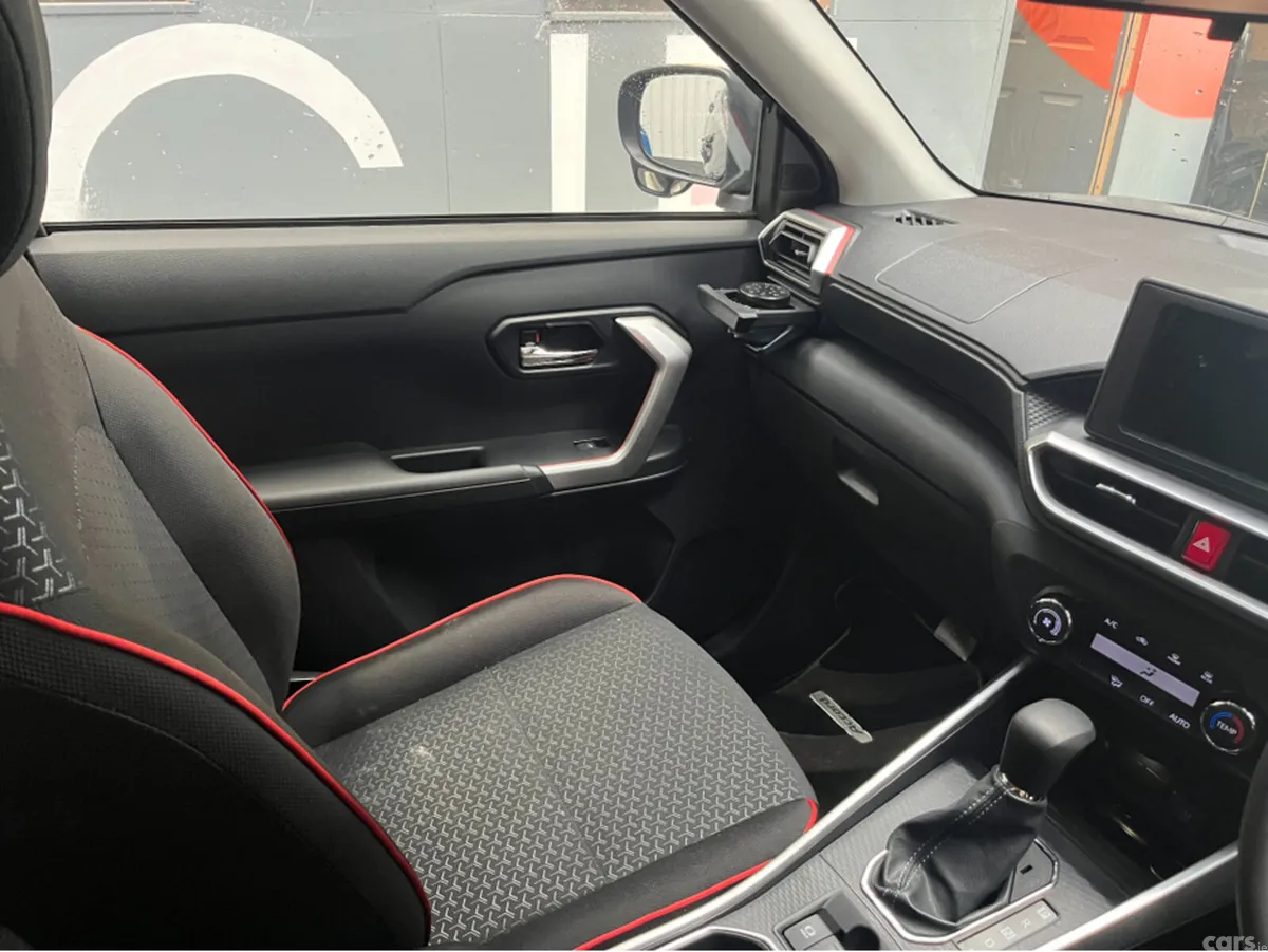 Daihatsu Other SUV, Petrol Hybrid, 2022, Beige