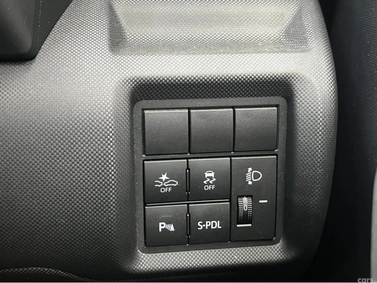 Daihatsu Other SUV, Petrol Hybrid, 2022, Beige
