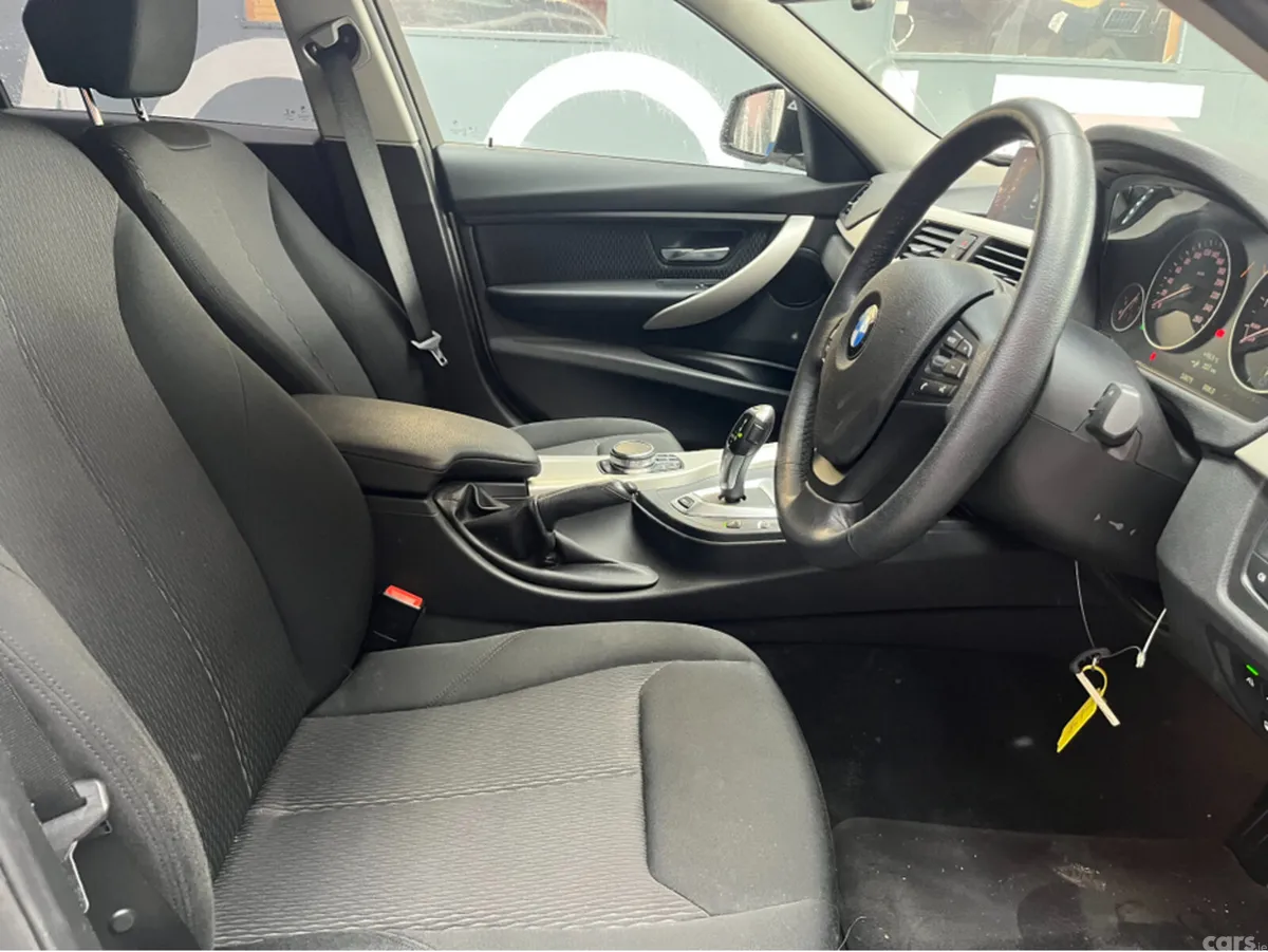 BMW 3-Series Saloon, Petrol Plug-in Hybrid, 2018, White