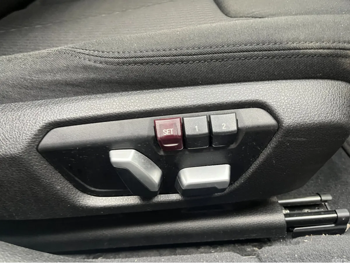 BMW 3-Series Saloon, Petrol Plug-in Hybrid, 2018, White