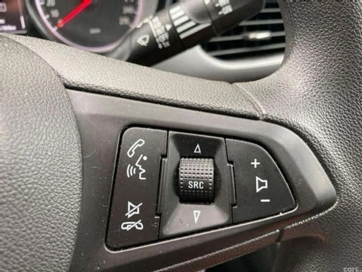 Opel Astra Hatchback, Petrol, 2019, Black