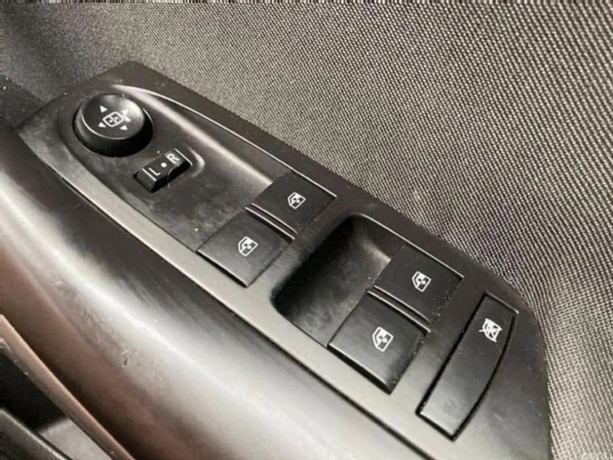 Opel Astra Hatchback, Petrol, 2019, Black