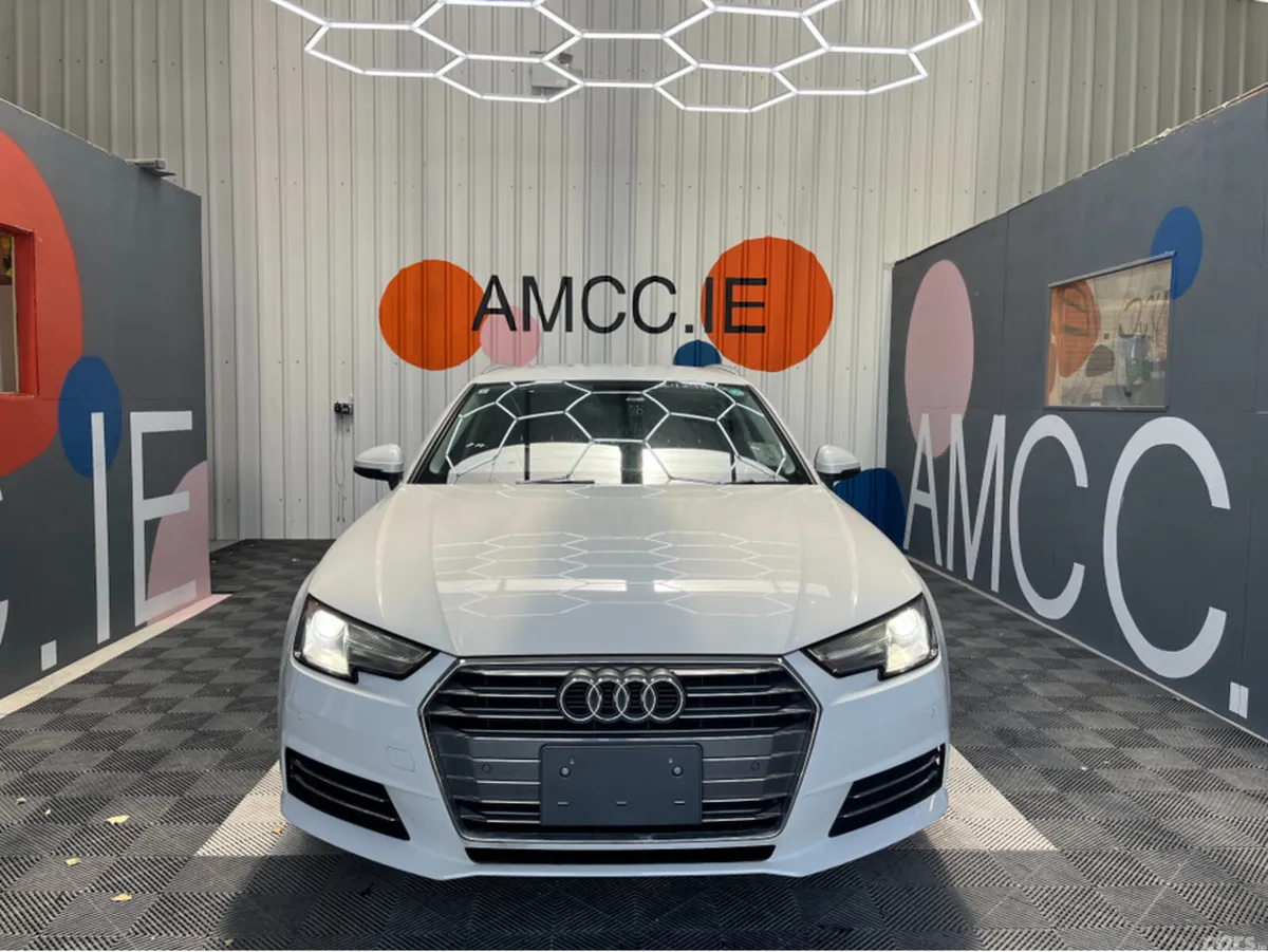 Audi A4 Estate, Petrol, 2017, White
