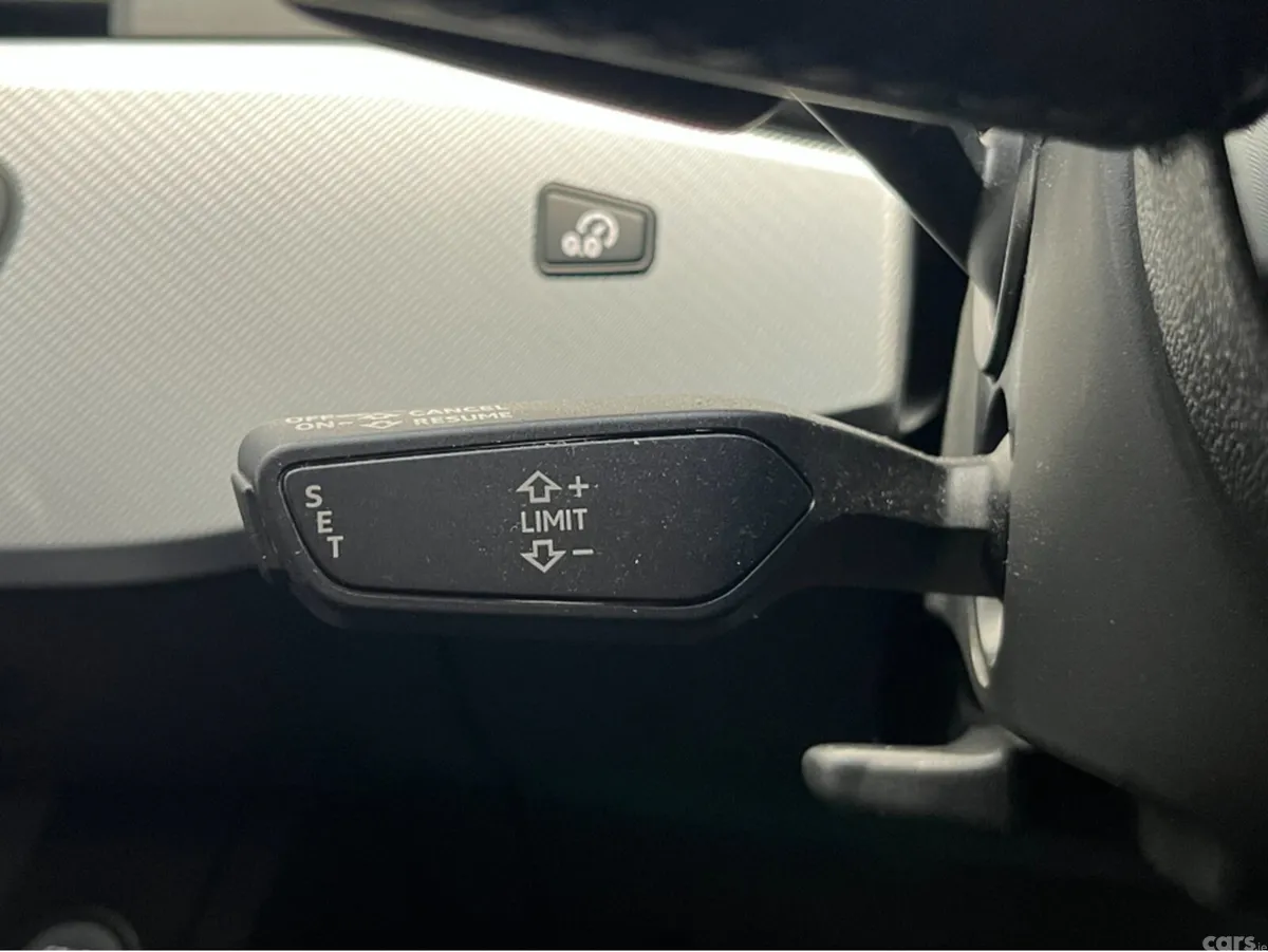 Audi A4 Estate, Petrol, 2017, White
