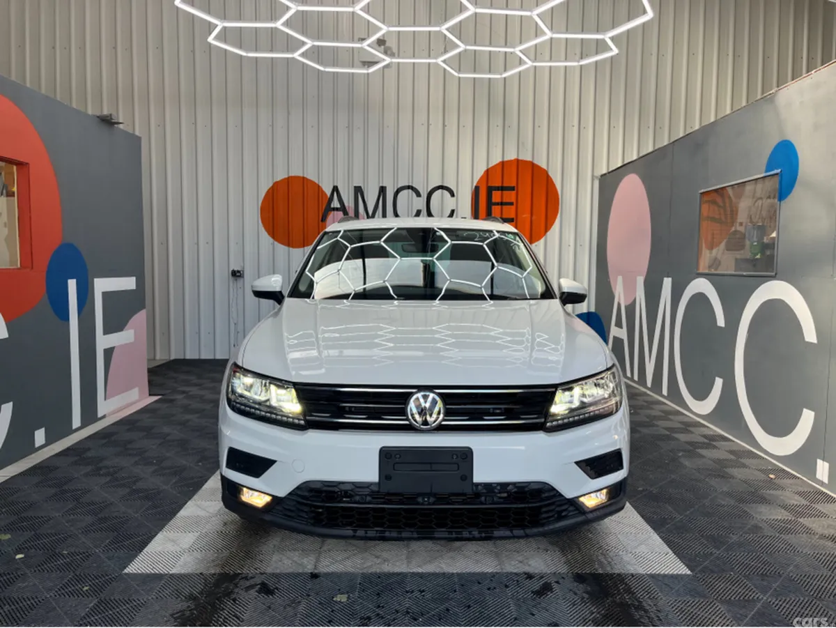 Volkswagen Tiguan SUV, Petrol, 2020, White