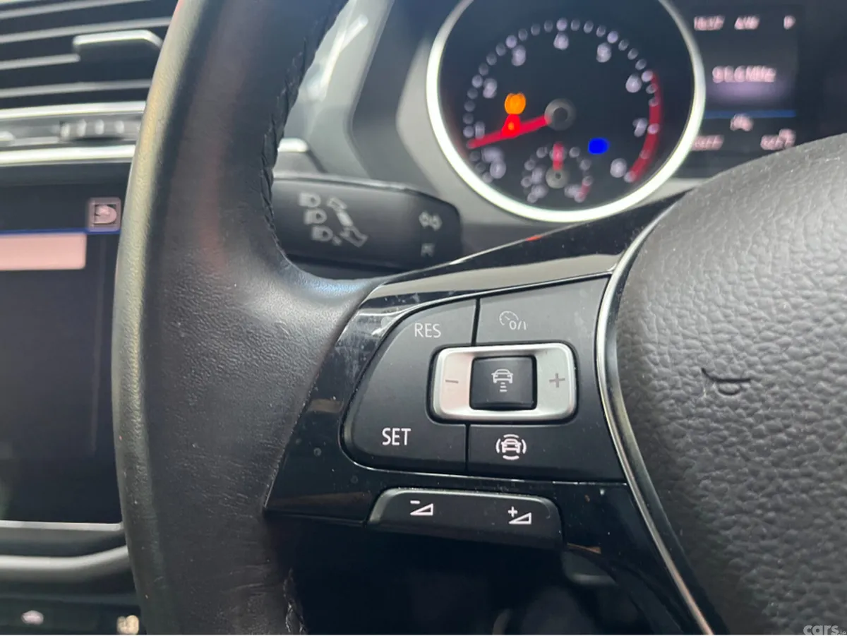 Volkswagen Tiguan SUV, Petrol, 2020, White