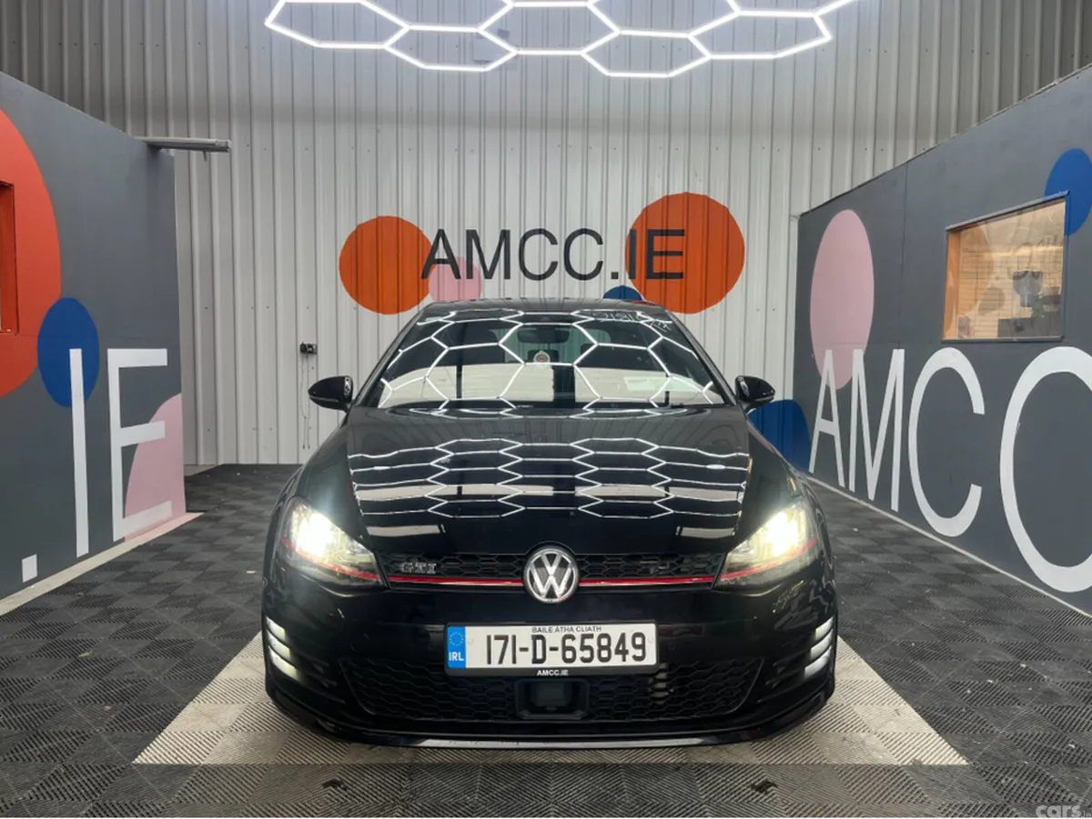Volkswagen Golf Hatchback, Petrol, 2017, Black