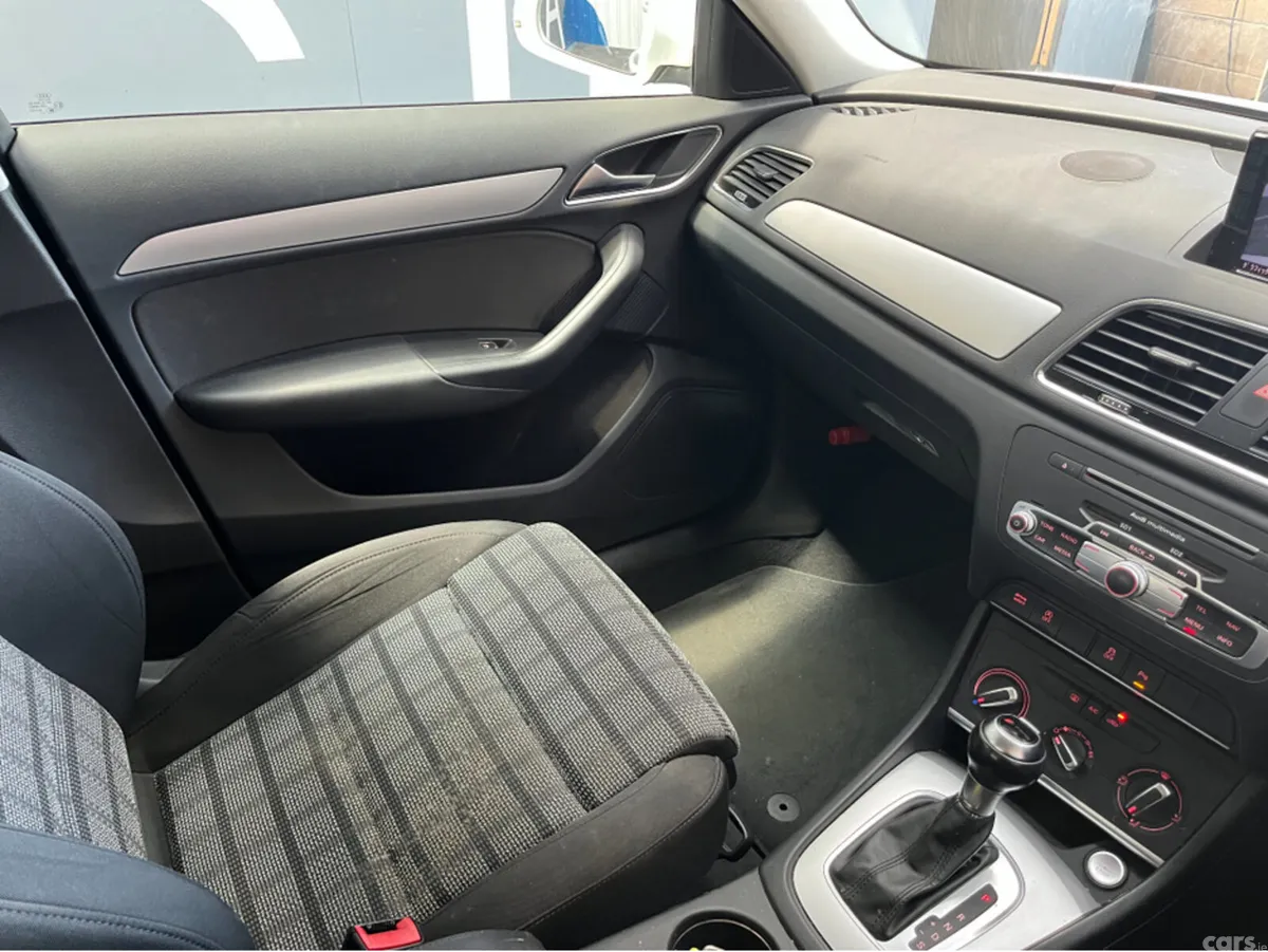 Audi Q3 SUV, Petrol, 2016, White
