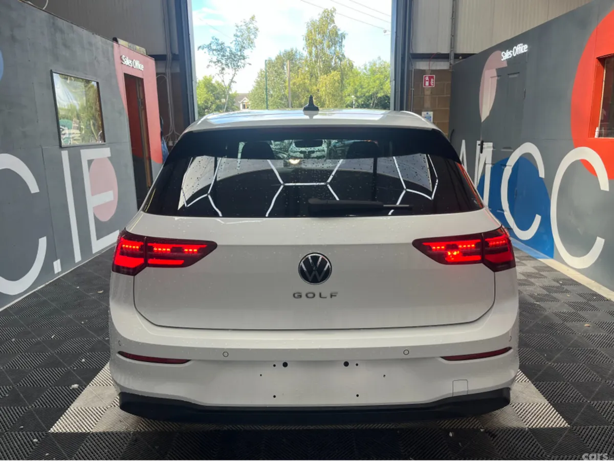 Volkswagen Golf Hatchback, Diesel, 2022, White