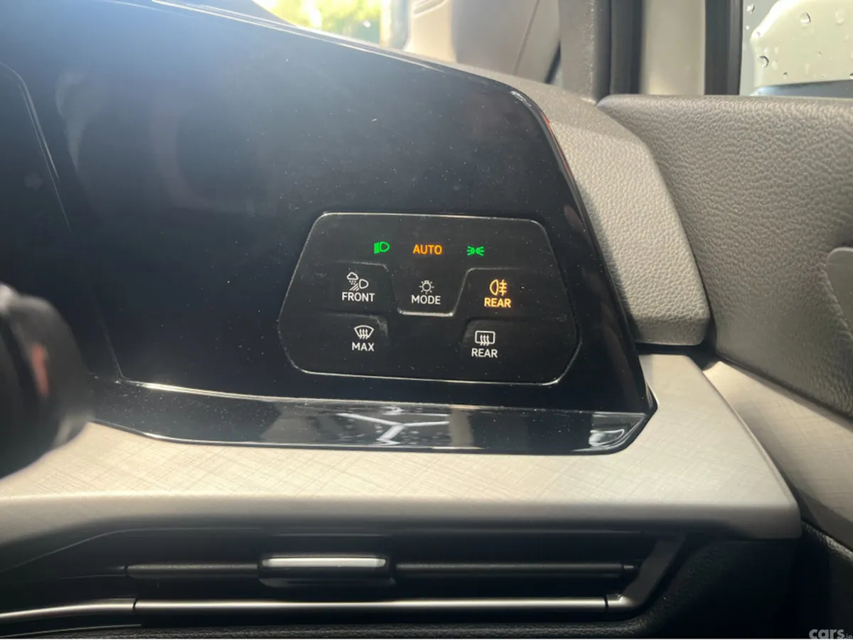 Volkswagen Golf Hatchback, Diesel, 2022, White