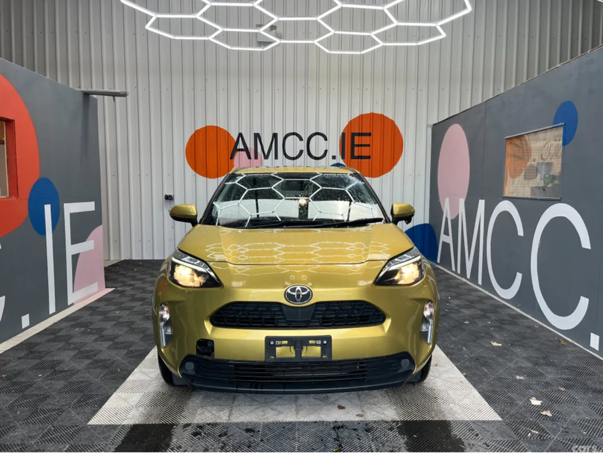 Toyota Yaris Cross SUV, Petrol, 2021, Gold
