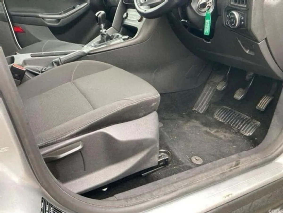 Ford Focus Hatchback, Diesel, 2018, Grey