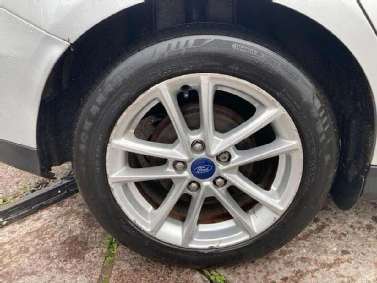 Ford Focus Hatchback, Diesel, 2018, Grey